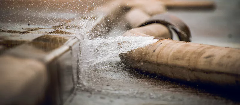 Fix Leaking Pipe in Grimsby, Ontario